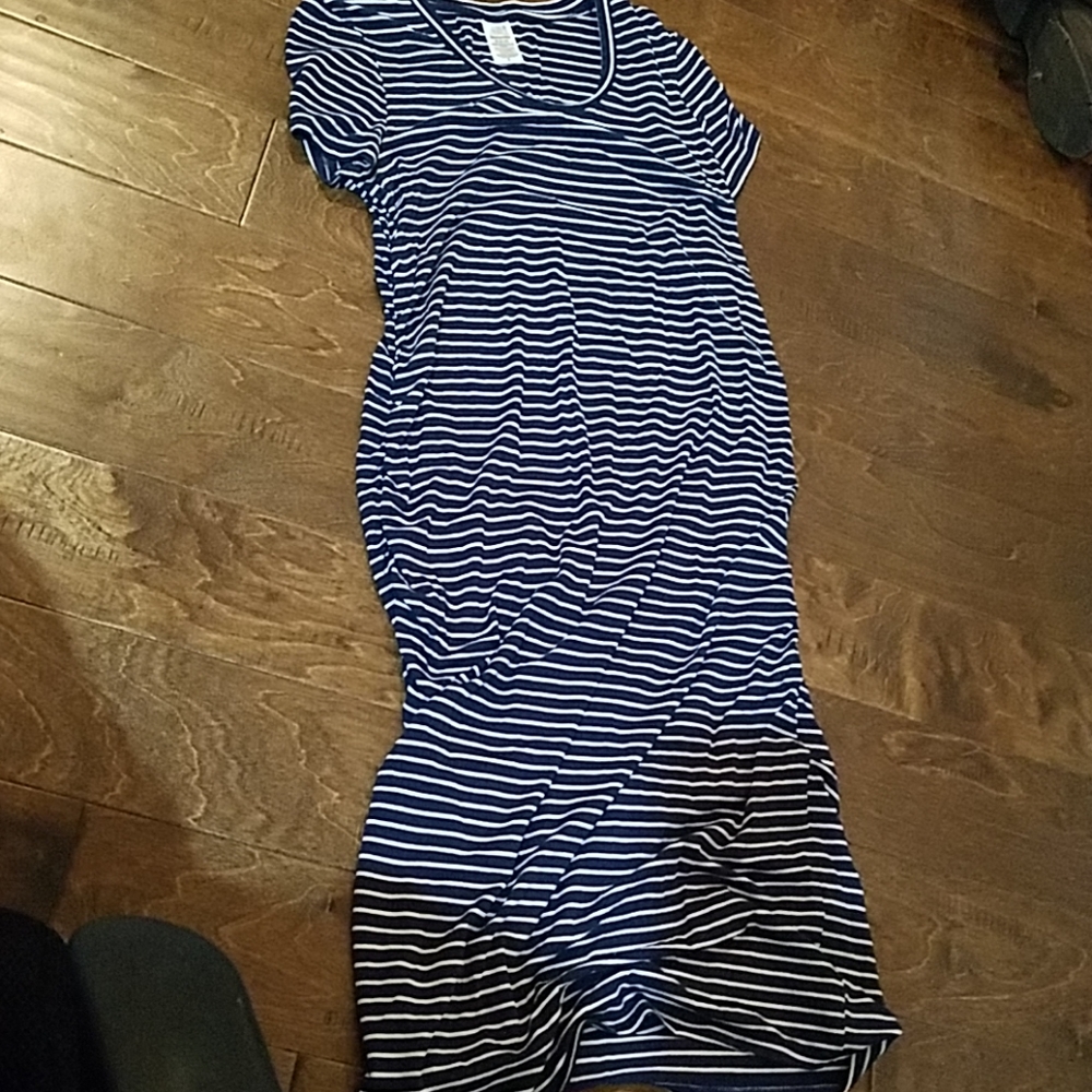 Maternity dress medium